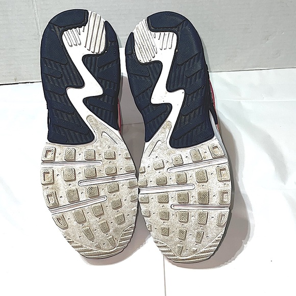 Nike Air Max Excee Size 8” - Picture 9 of 12